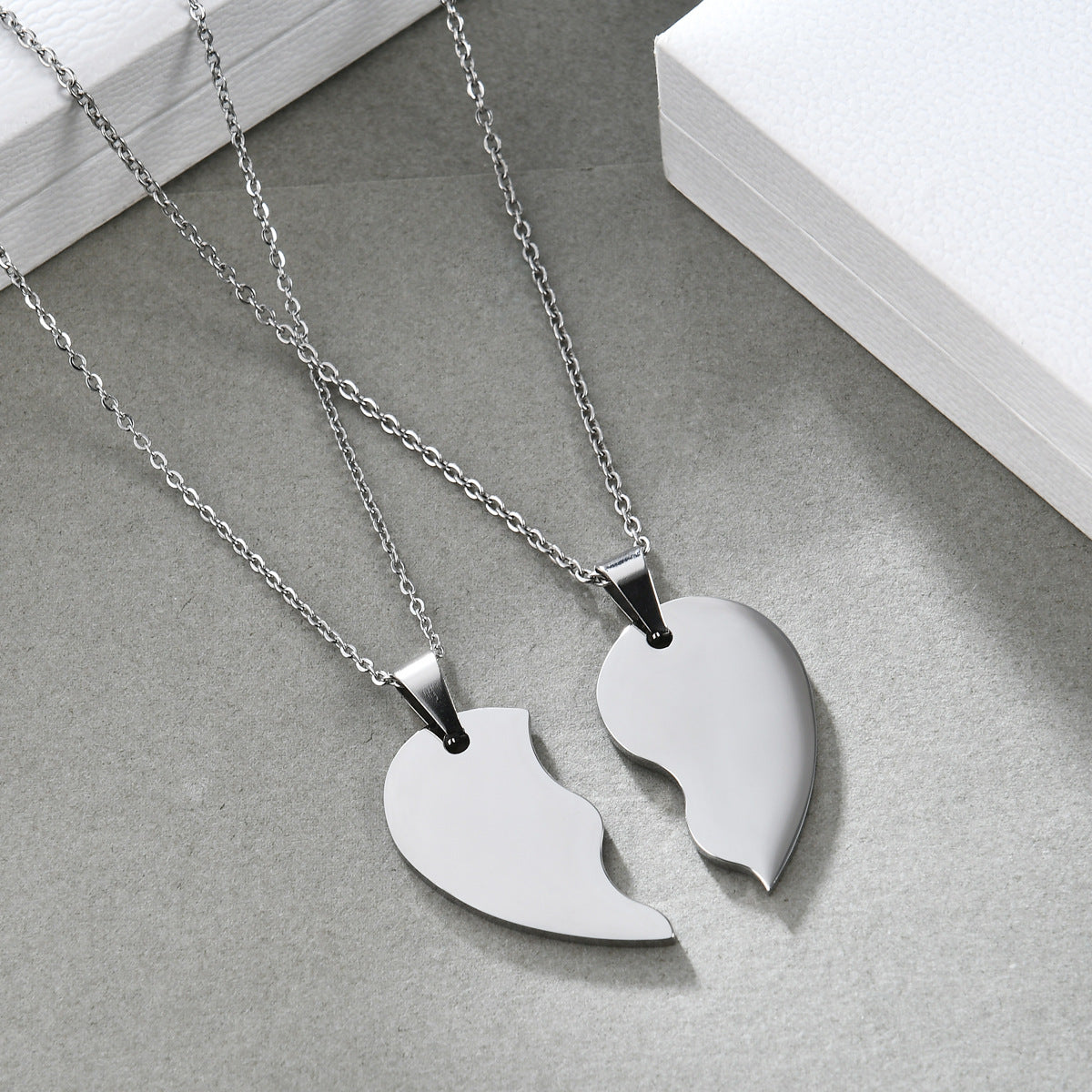 Set Titanium Steel Heart Necklace