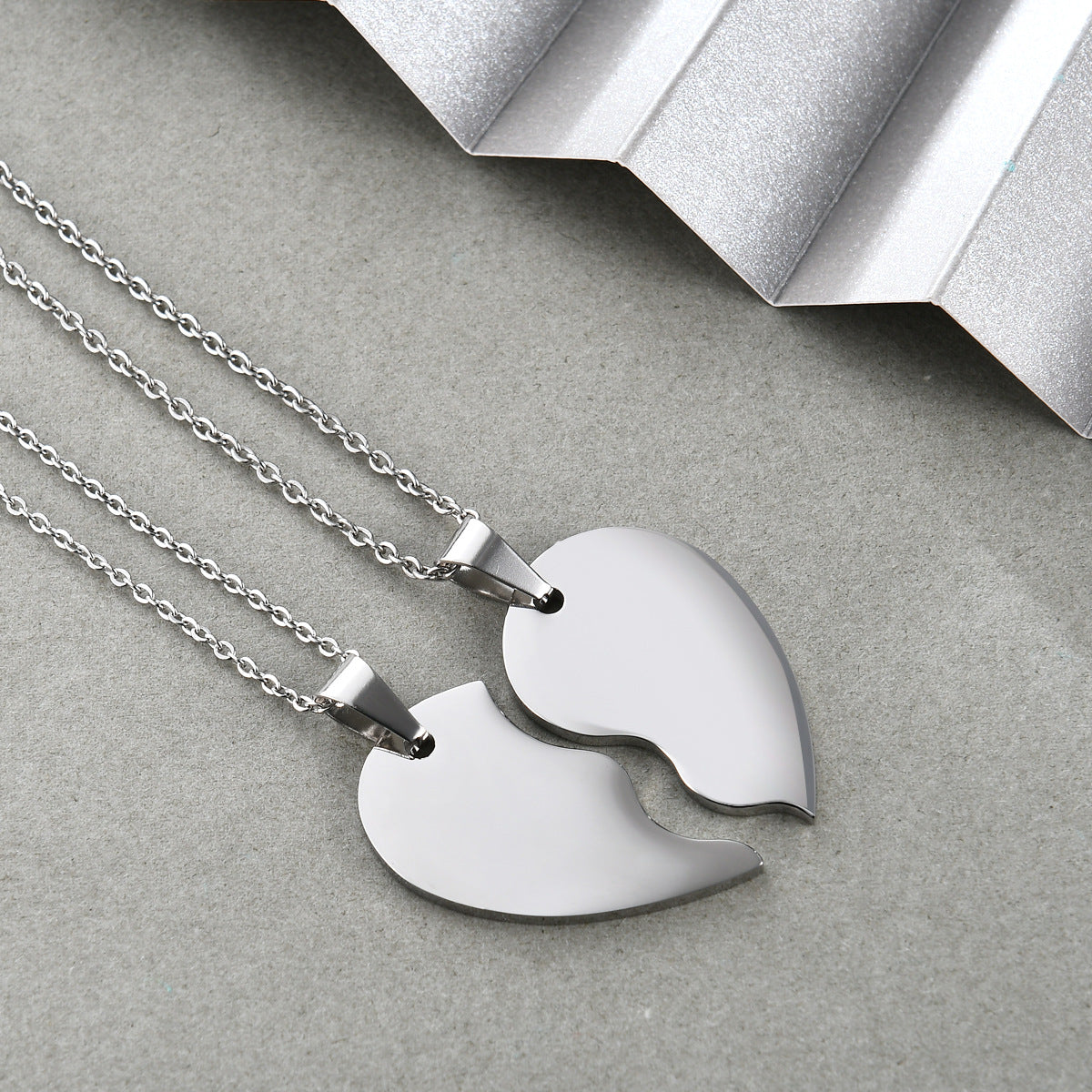 Set Titanium Steel Heart Necklace