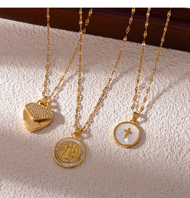 Fashion Golden 2 Titanium Steel Round Shell Portrait Pendant Necklace