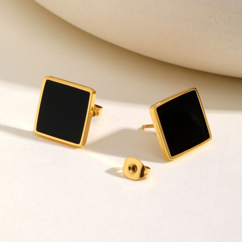 A Pair Stainless Steel Square Earrings