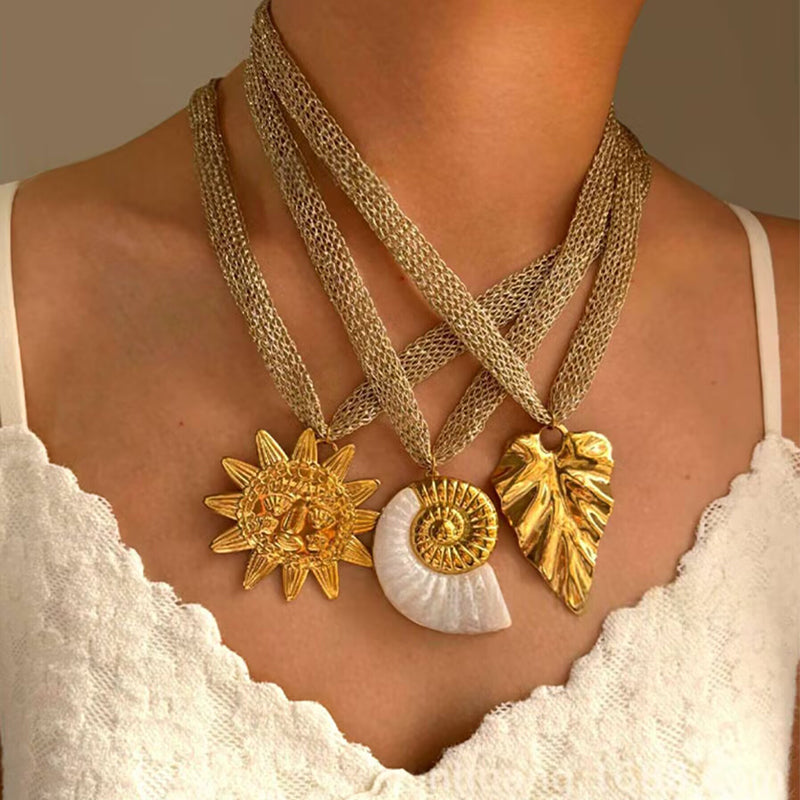Gold Conch Necklace Stainless Steel Conch Necklace