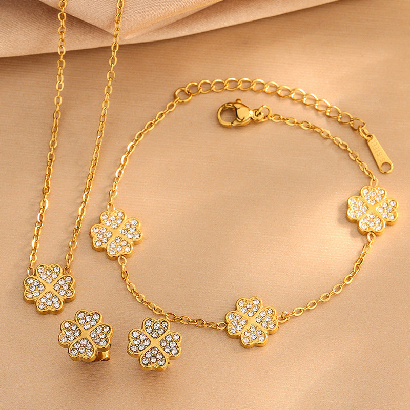 Diamond Four-leaf Clover Necklace Stainless Steel Diamond Petal Necklace