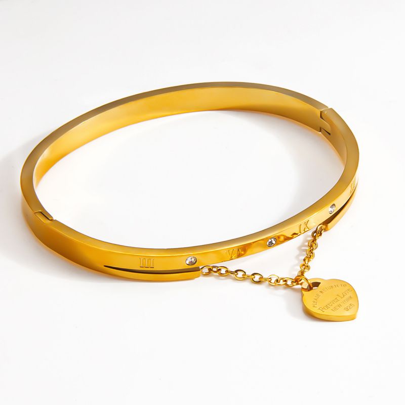 Gold Titanium Steel Diamond-encrusted Round Bracelet