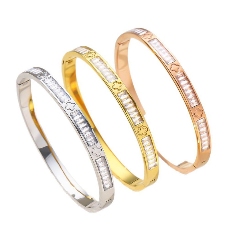 Gold Four-leaf Clover Bangle With Diamonds Stainless Steel Diamond-encrusted Four-leaf Clover Bracelet