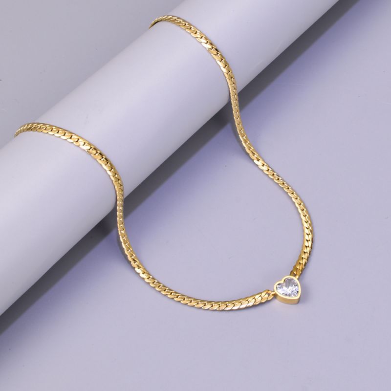 Combination Stainless Steel Diamond-encrusted Heart Necklace And Bracelet Set