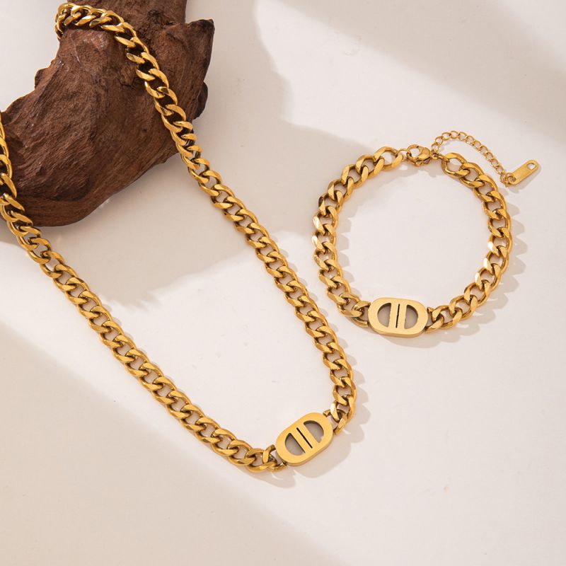 Gold Bracelet Titanium Steel Letter Bracelet