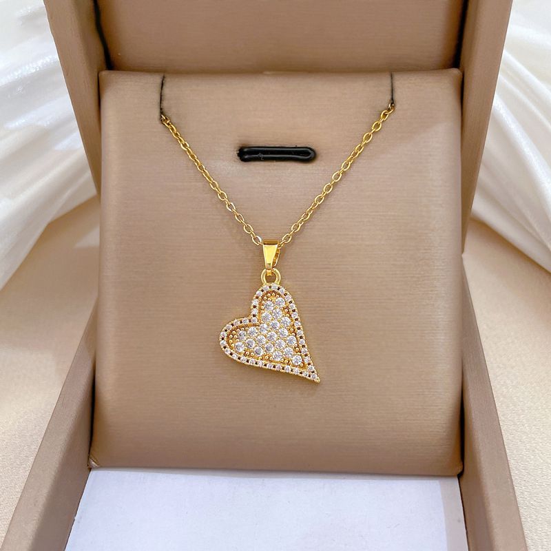 Necklace Stainless Steel Diamond-encrusted Heart Necklace
