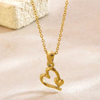 Gold Stainless Steel Pendant Necklace Niche Design Fashionable Titanium Steel Heart Necklace Clavicle Chain Jewelry.