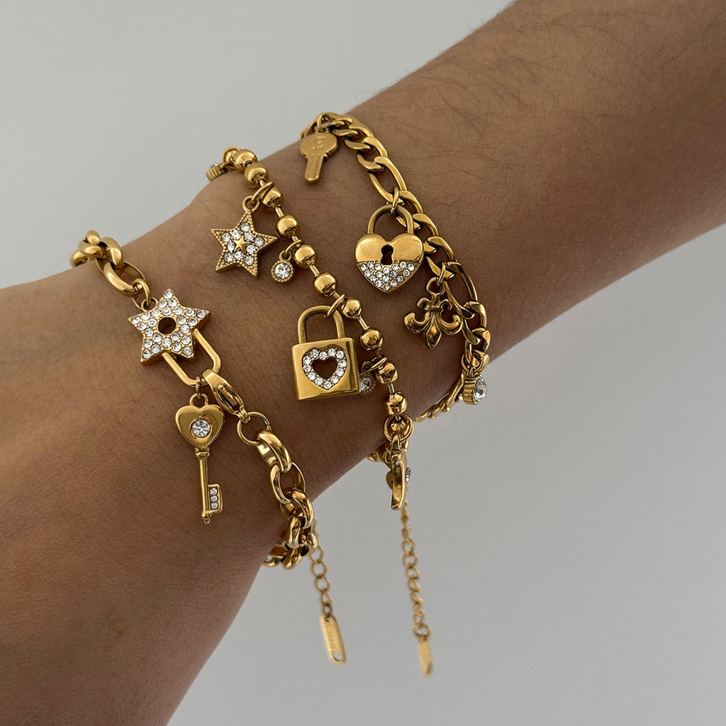Bracelet #2 Stainless Steel Diamond-encrusted Five-pointed Star Key Bracelet