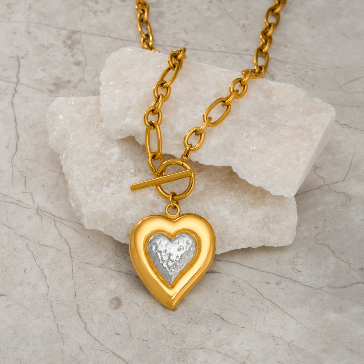 Gold Titanium Steel Ot Buckle Heart Necklace Inlaid With Zirconium