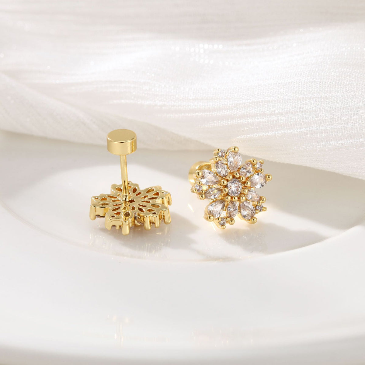 Gold Stainless Steel Snowflake Earrings Inlaid With Zircon