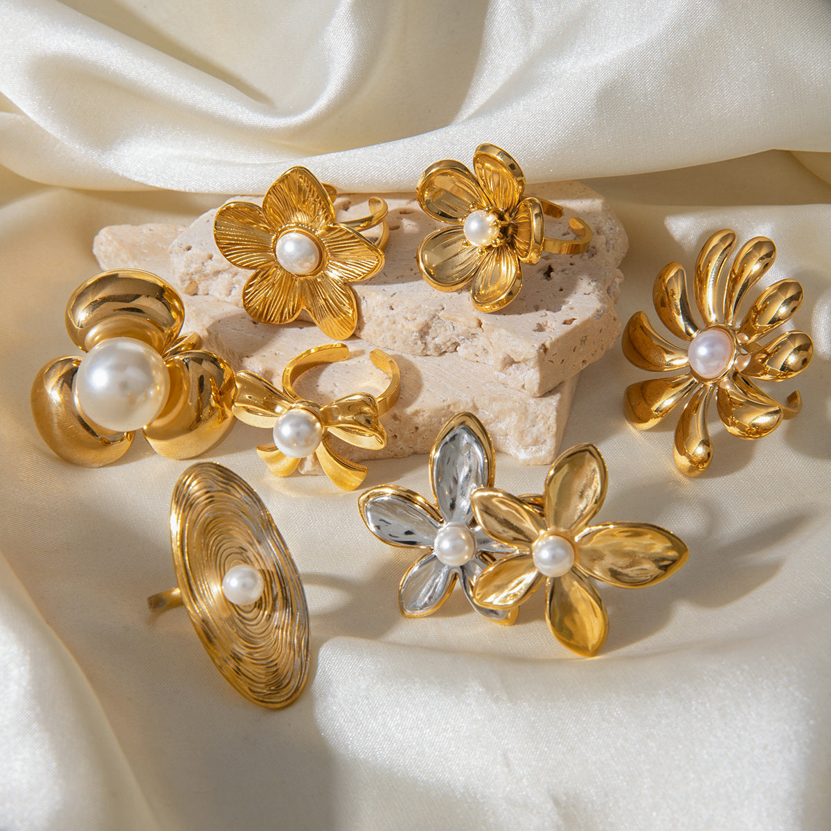 Gold 6 Stainless Steel Flower Pearl Ring