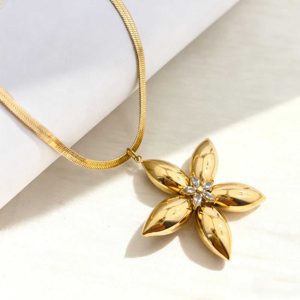 Flowers 304 Stainless Steel Diamond Flower Necklace