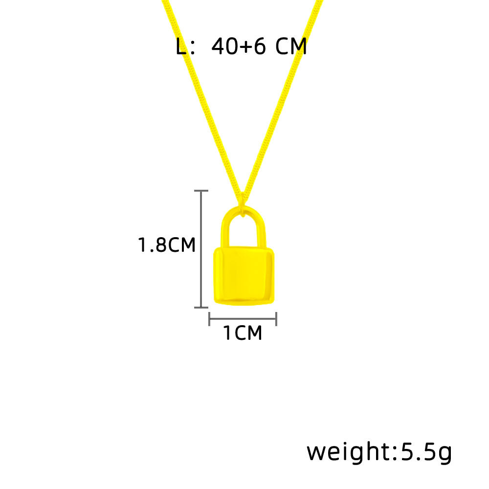 Fashion Gold Titanium Steel Lock Necklace