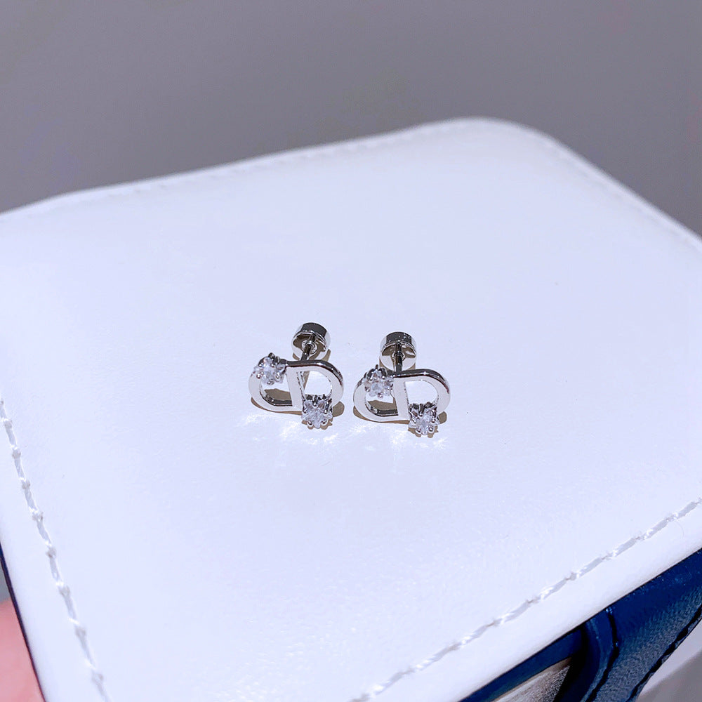 Silver Curved-ear Rabbit Titanium Steel Diamond-encrusted Rabbit Earrings
