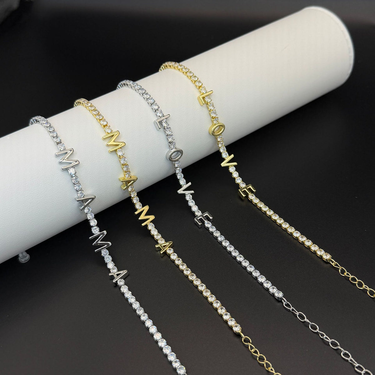 White Gold Mama Metal Diamond-encrusted Letter Bracelet