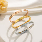 Rose Gold Titanium Steel Diamond-encrusted Four-leaf Clover Bracelet