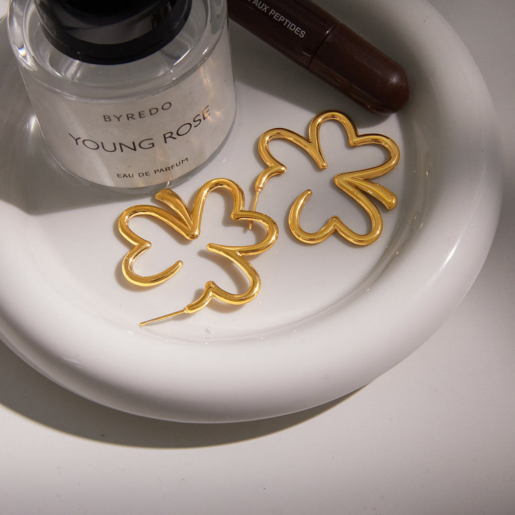 Gold Stainless Steel Openwork Four-leaf Clover Earrings