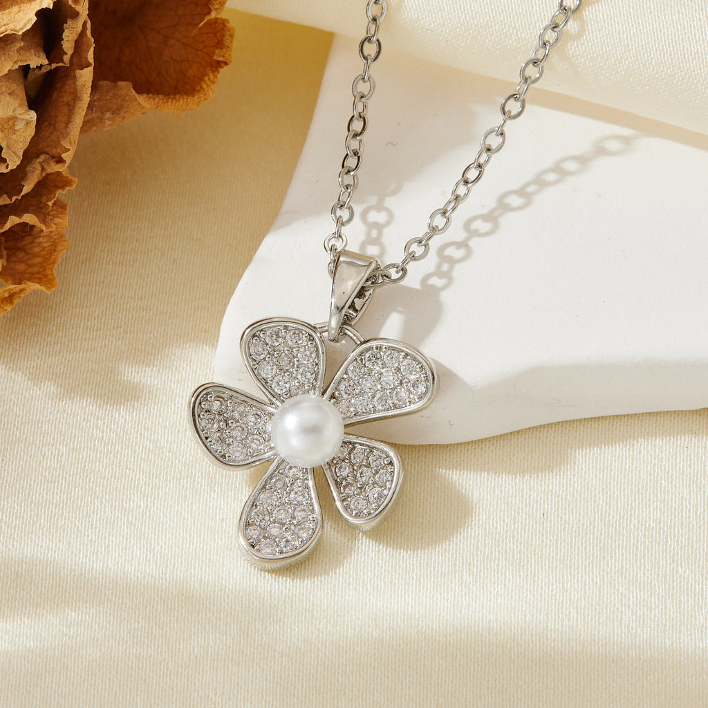 Silver 5 304 Stainless Steel Diamond-set Irregular Shaped Necklace