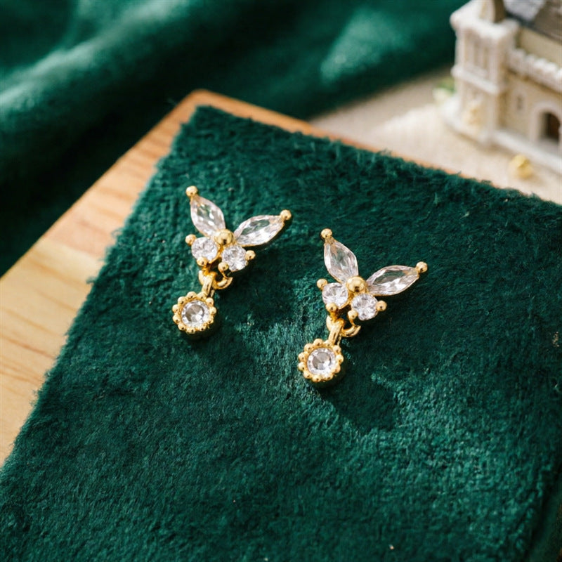 Gold 18k Gold Butterfly Pendant Screw Piercing