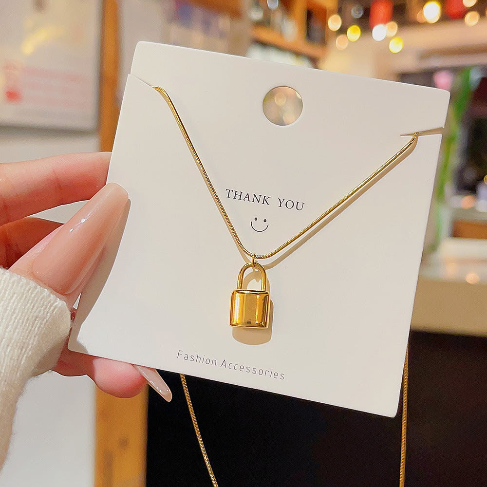Fashion Gold Titanium Steel Lock Necklace