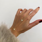 Style 1 Stainless Steel Diamond-encrusted Finger Bracelet