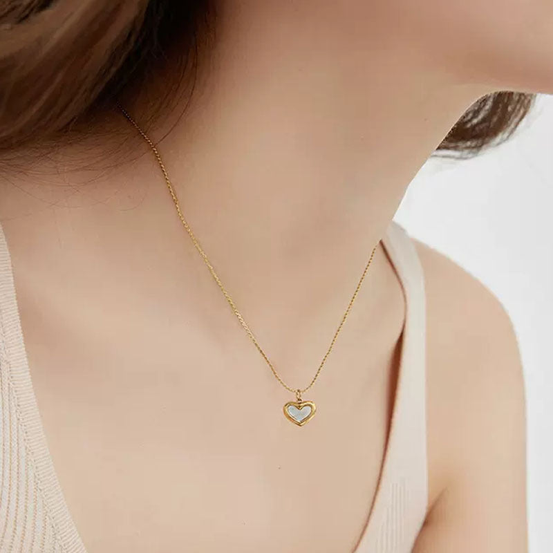 Fashion Red Heart Necklace Titanium Steel Heart Necklace
