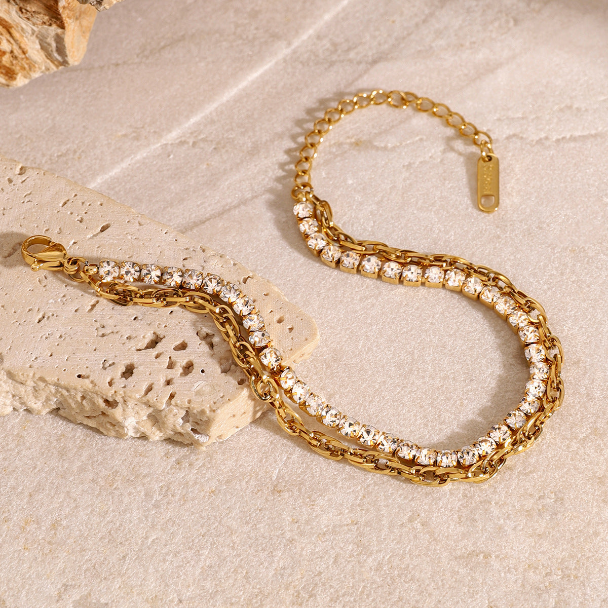 Gold Stainless Steel Diamond Claw Chain Bracelet
