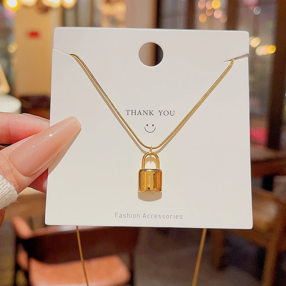 Fashion Gold Titanium Steel Lock Necklace