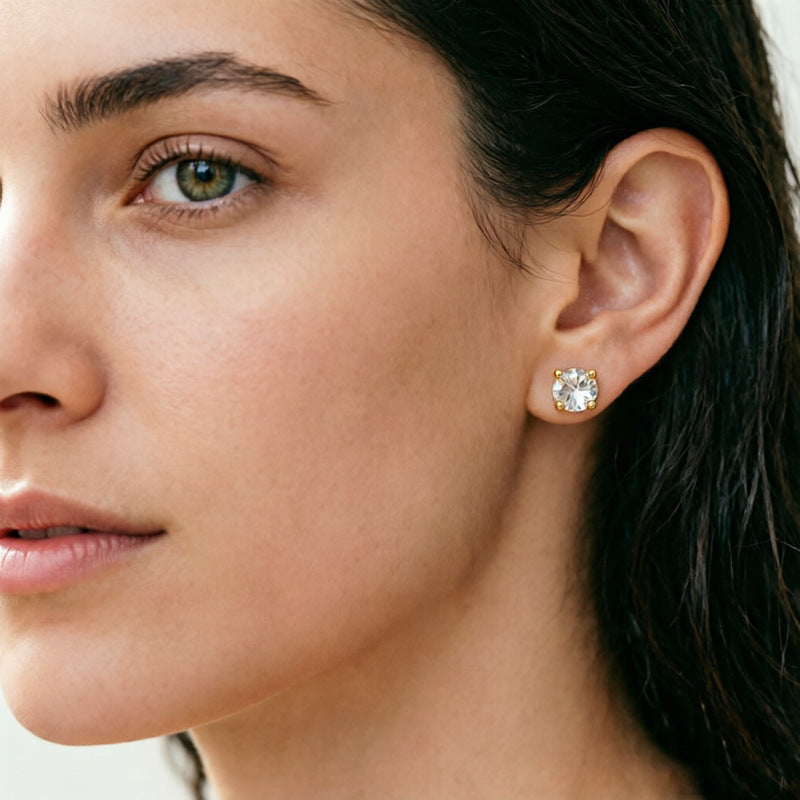 Gold Round Solitaire Zircon Screw Back Studs