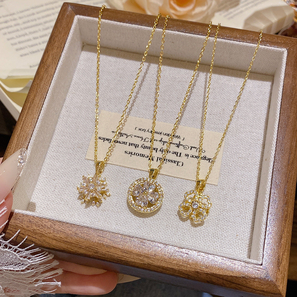 Gold #1 Rotatable Four-leaf Flower Pendant Necklace