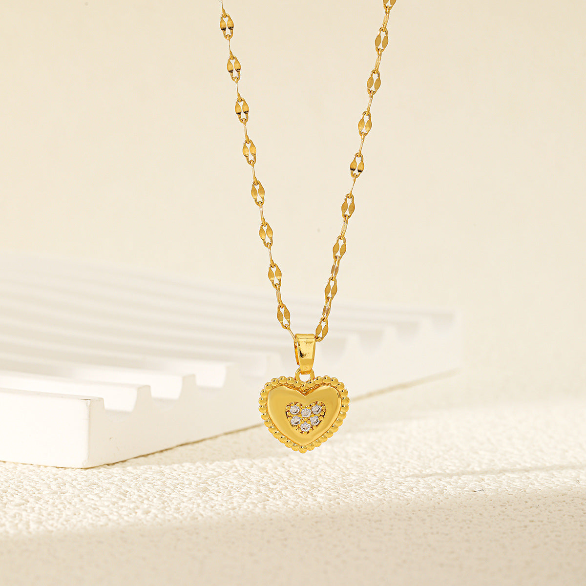 Lip Chain Stainless Steel Diamond Heart Necklace