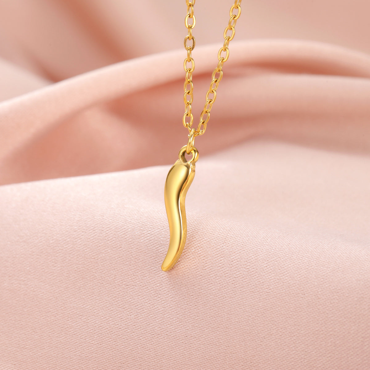Fashion Steel Irregular Chili Pepper Stainless Steel Necklace