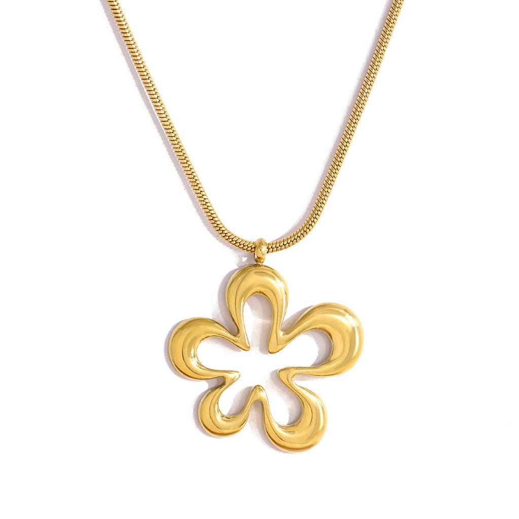 Flowers Titanium Steel Hollow Flower Necklace