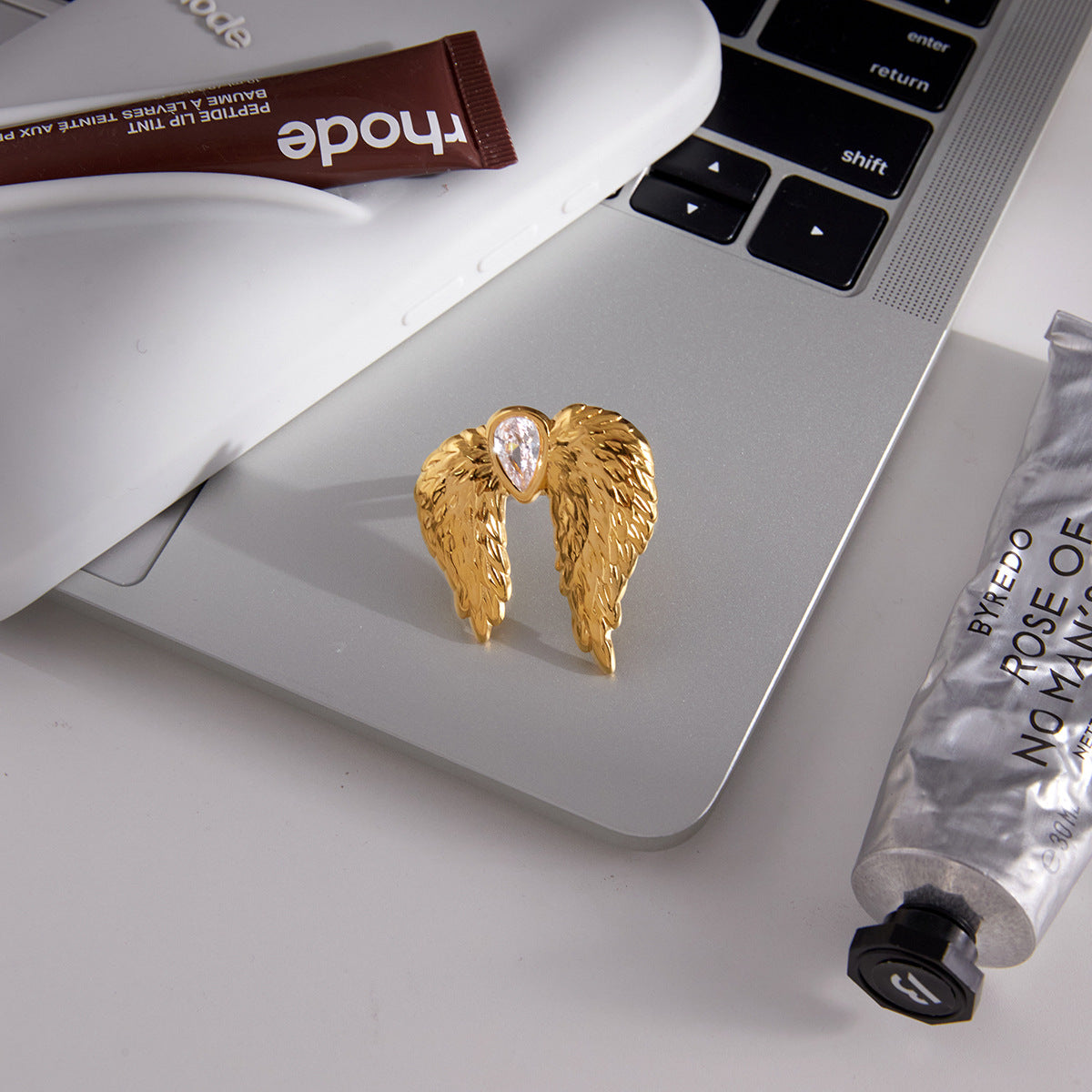 Gold Stainless Steel Diamond-encrusted Wing Ring