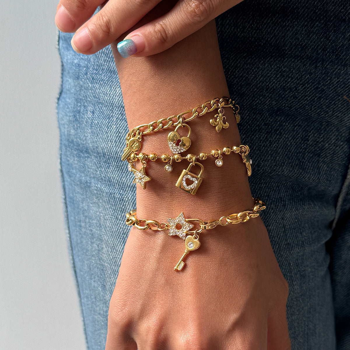 Bracelet #2 Stainless Steel Diamond-encrusted Five-pointed Star Key Bracelet