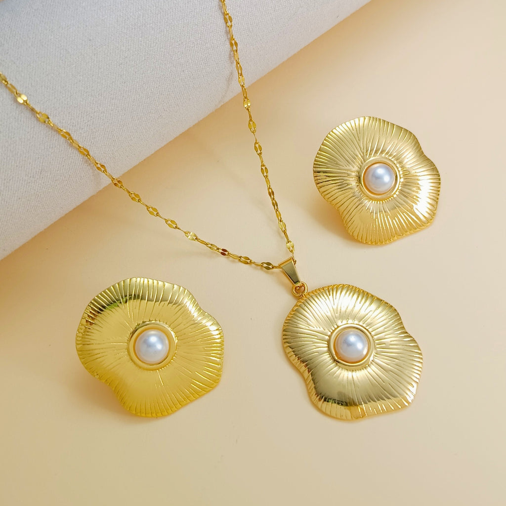 Set 6# Titanium Steel Flower Necklace And Earring Set