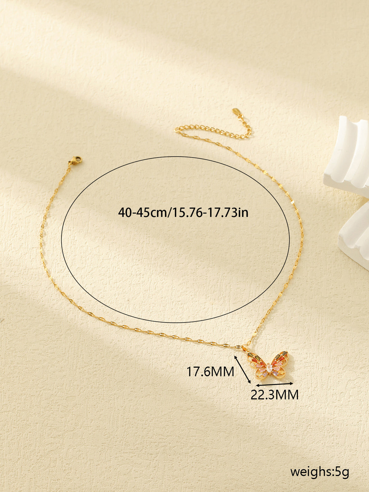 Fashion One Piece White Diamond And Gold Butterfly Necklace Stainless Steel Diamond Butterfly Necklace