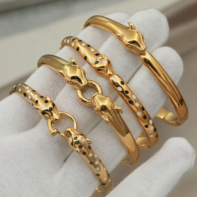 Snake With White Bricks Titanium Steel Diamond-encrusted Snake Bracelet