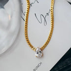 Gold Water Drop Stone Necklace 304 Stainless Steel Teardrop-shaped Necklace With Diamonds
