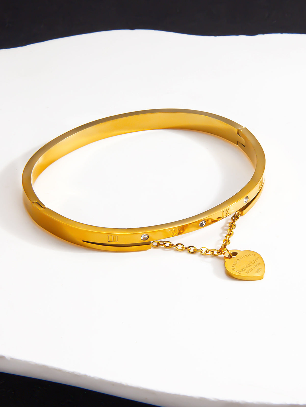 Gold Titanium Steel Diamond-encrusted Round Bracelet