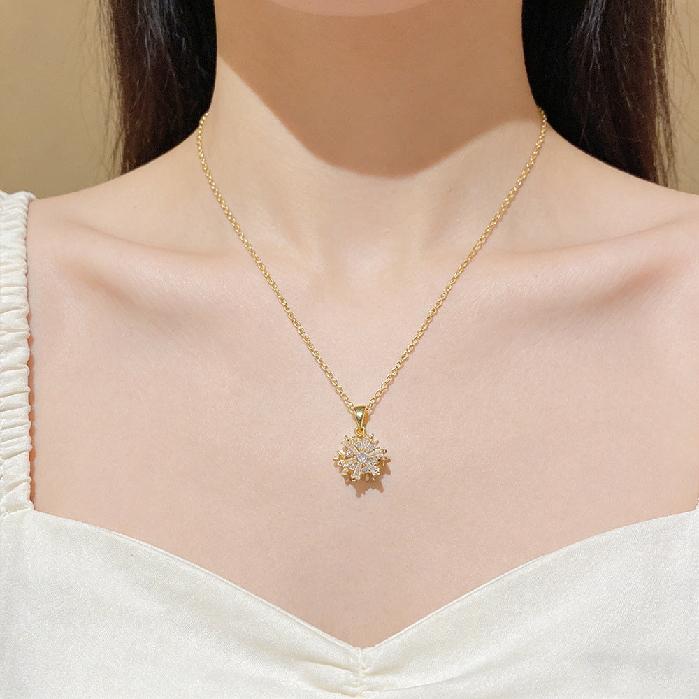 Gold #1 Rotatable Four-leaf Flower Pendant Necklace