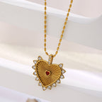 Carved Heart Necklace - Gold Stainless Steel Diamond-encrusted Heart Necklace