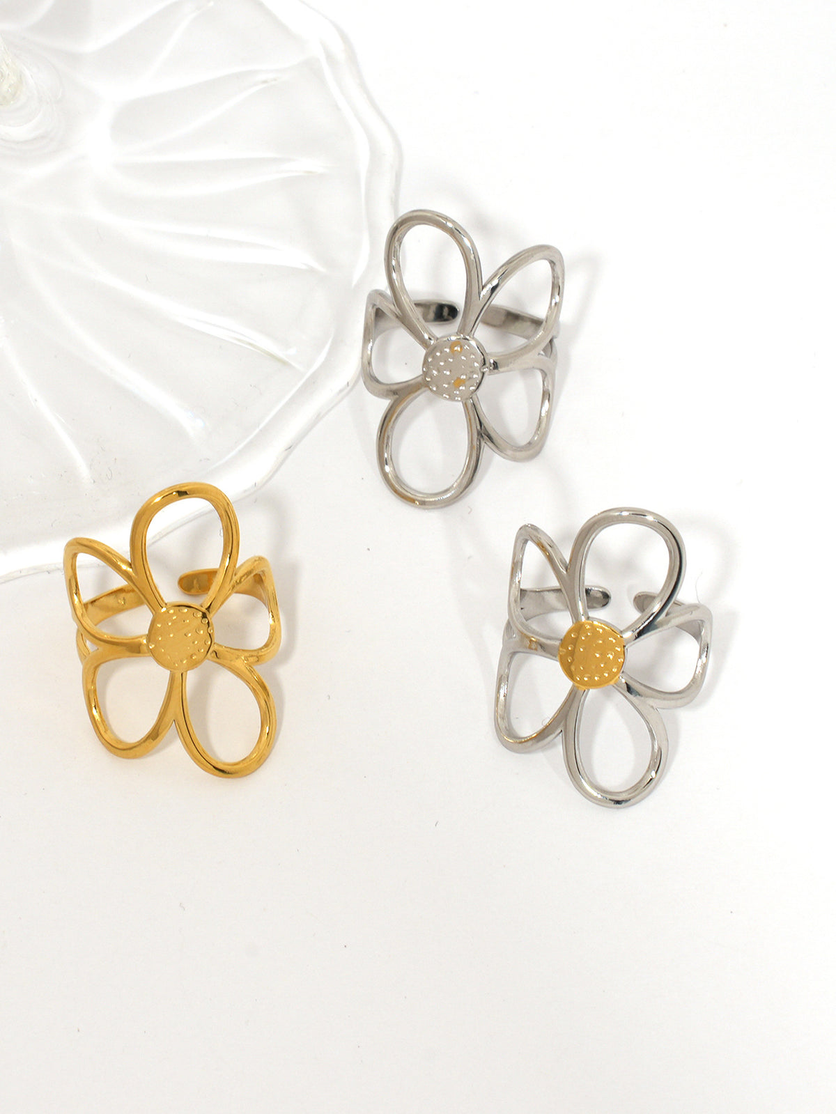Flowers 3 Stainless Steel Flower Ring