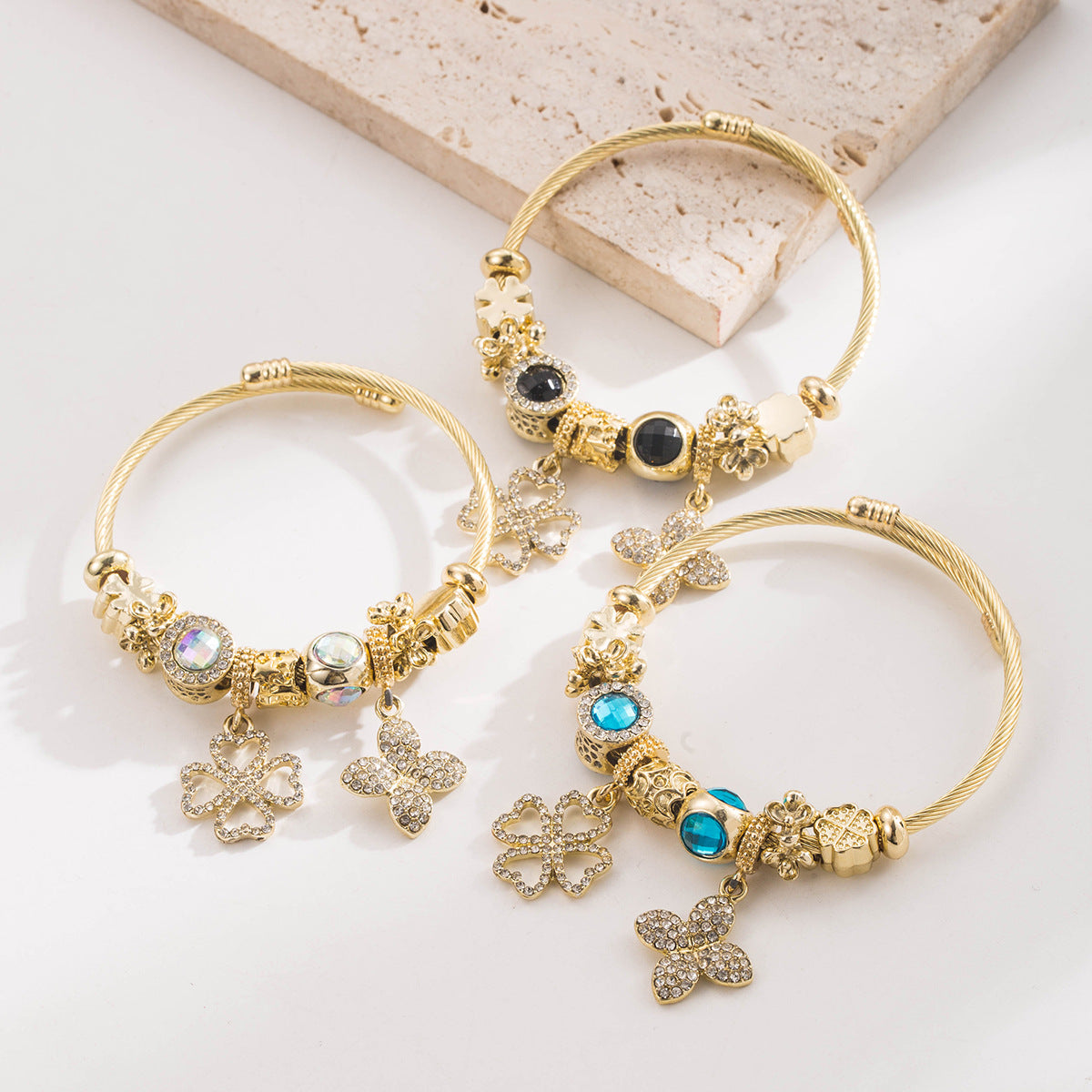 White Gold Stainless Steel Pan Family Style Beaded Four-leaf Clover Alloy Pendant Bracelet
