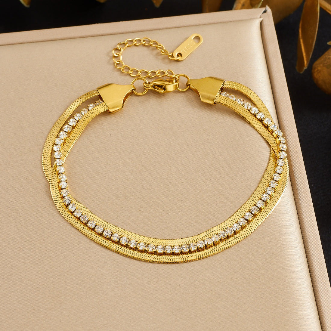 Gold Diamond-encrusted Gold-plated Multi-layered Stainless Steel Chain Bracelet