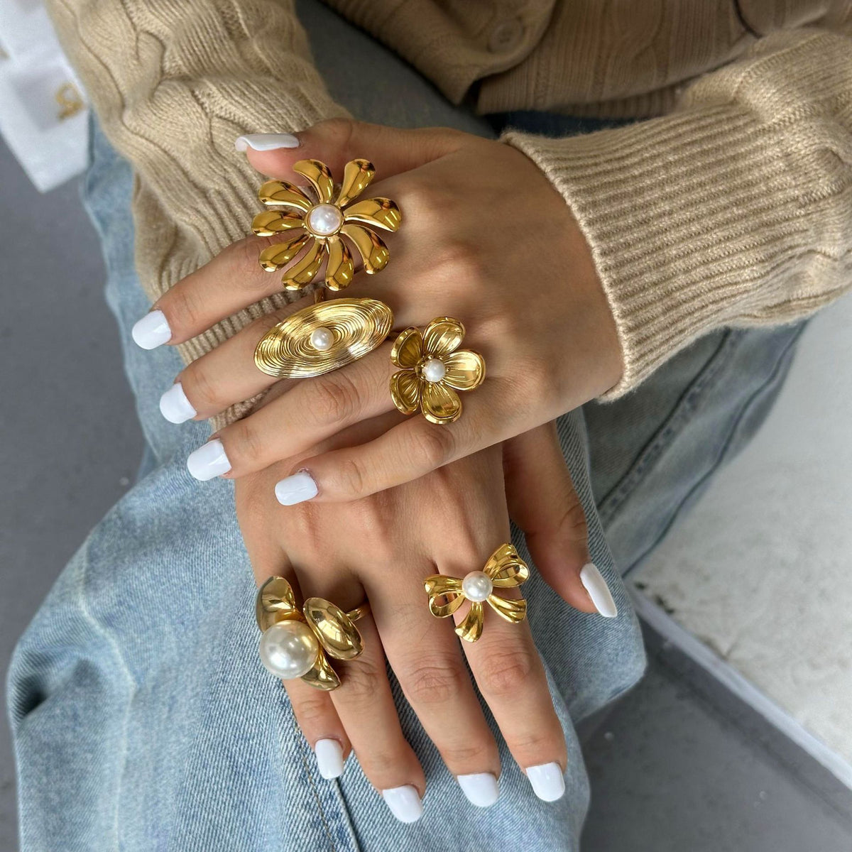 Gold 5 Stainless Steel Flower Pearl Ring