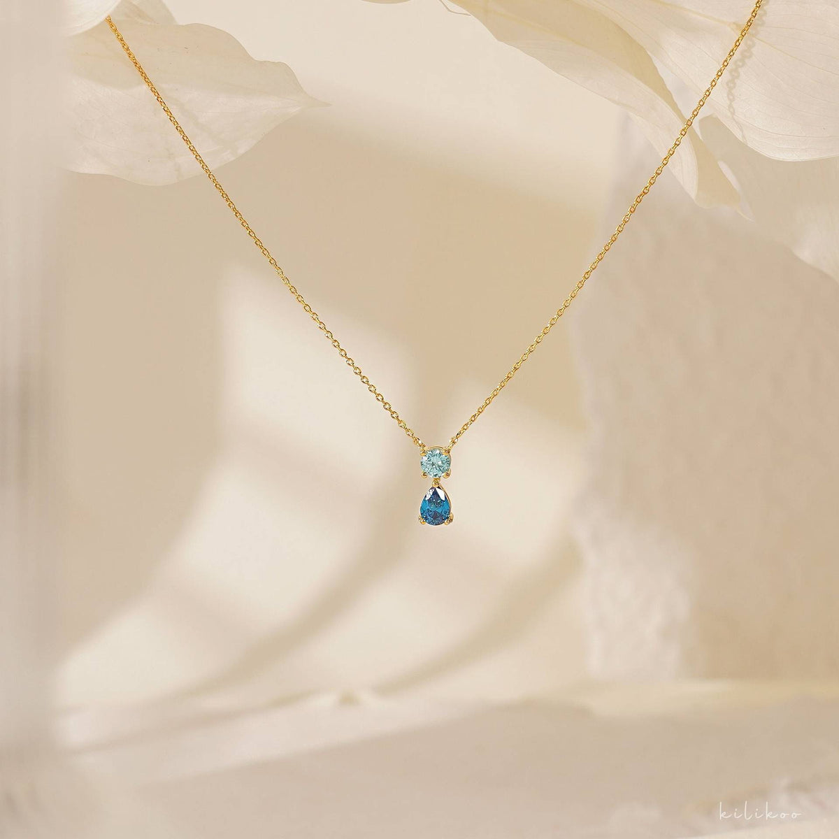 April + Transparency Titanium Steel Diamond-encrusted Teardrop Necklace