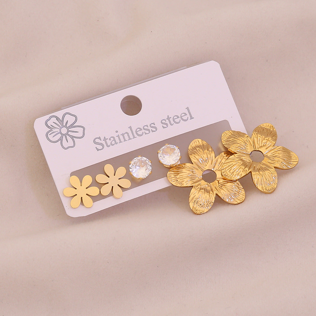 2# Love 304 Stainless Steel Diamond Heart Earring Set